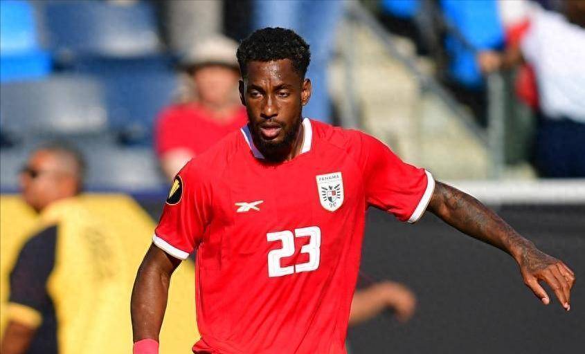 1-1大冷门,全球第100逼平全球第30,避免世预赛2连败,排名第4