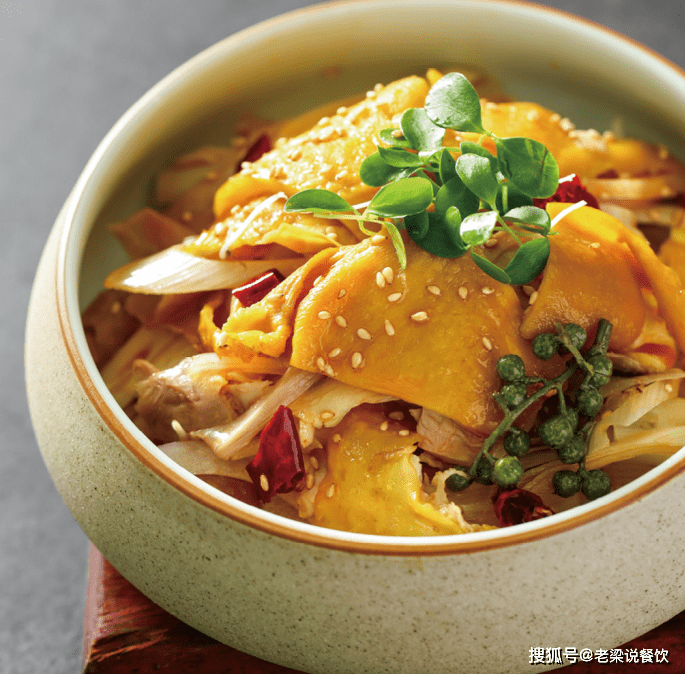 县城餐饮新贵：人均25元现炒快餐如何碾压传统食堂？