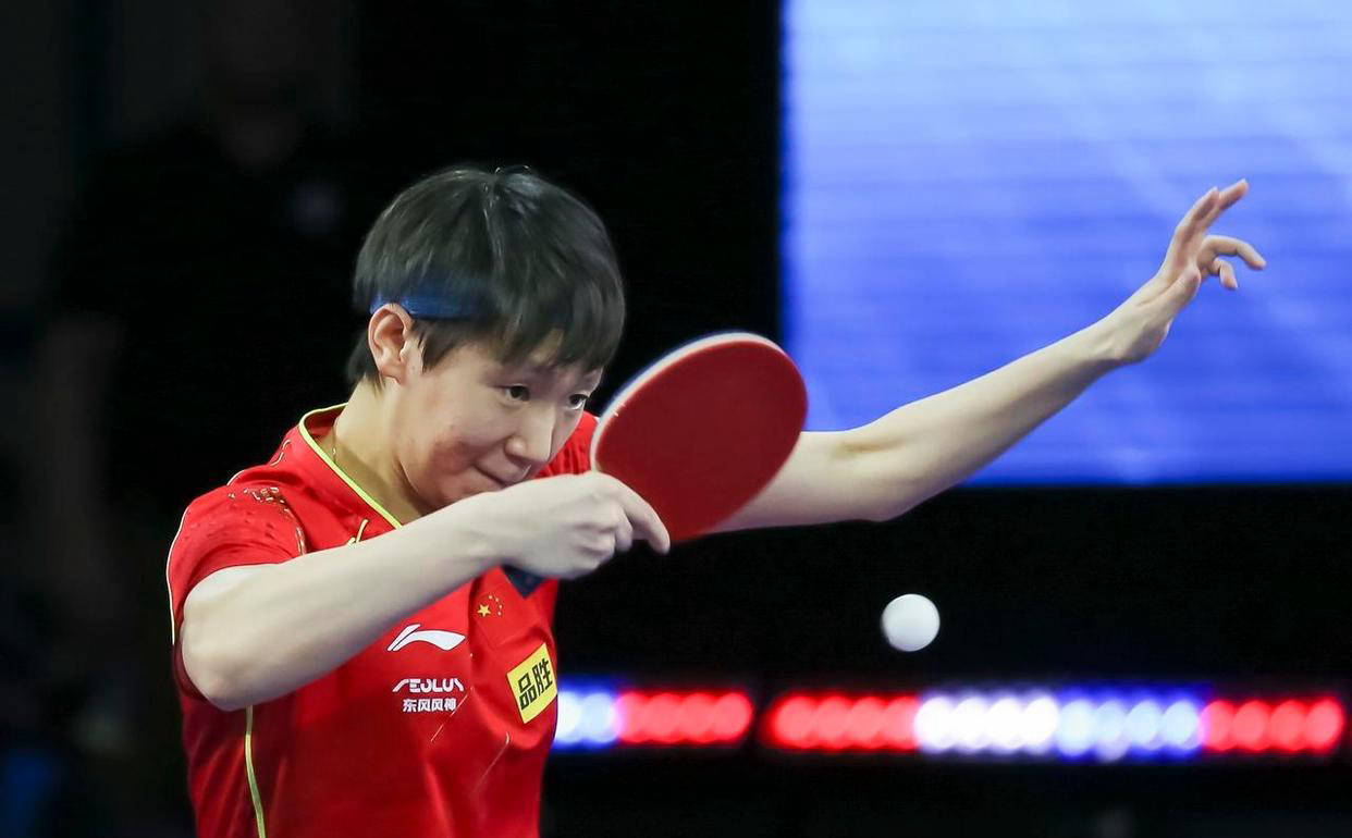 不炒CP不卖人设,王曼昱如何赢得品牌青睐?