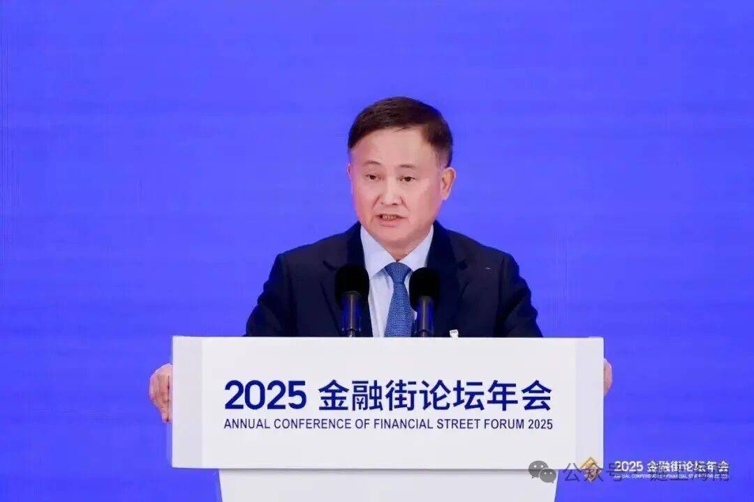 潘功胜：继续打击虚拟货币炒作动态评估稳定币发展！