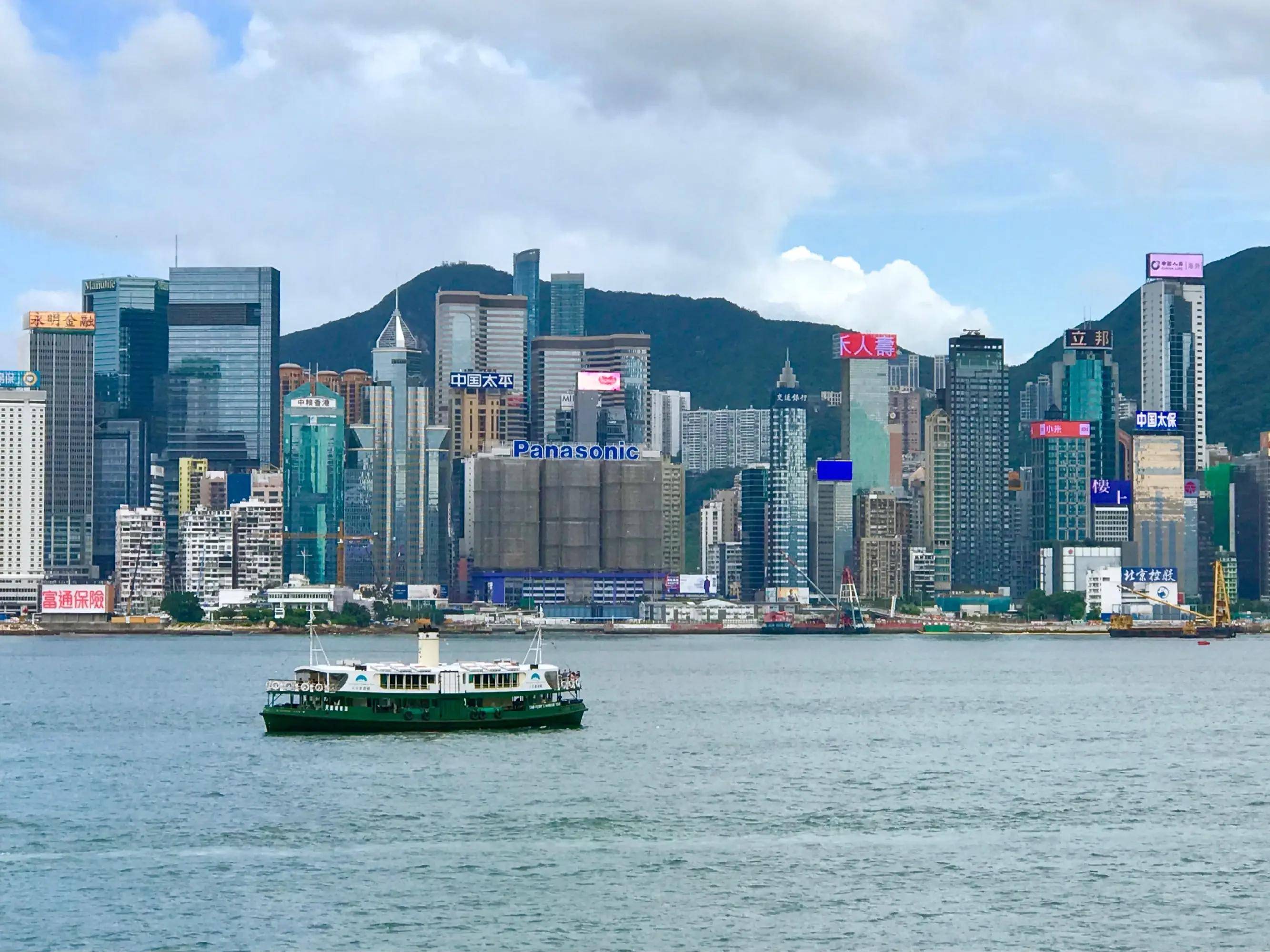 币圈风暴席卷香港：掀起币股联动热潮，云锋公司花3.1亿元购买以太坊